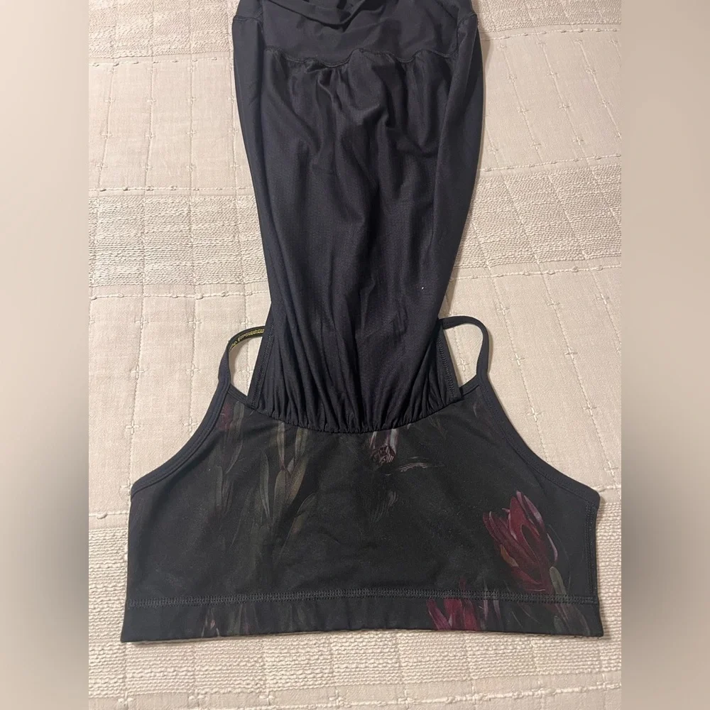 Lululemon Athletica Black Camisole Top Size 6
