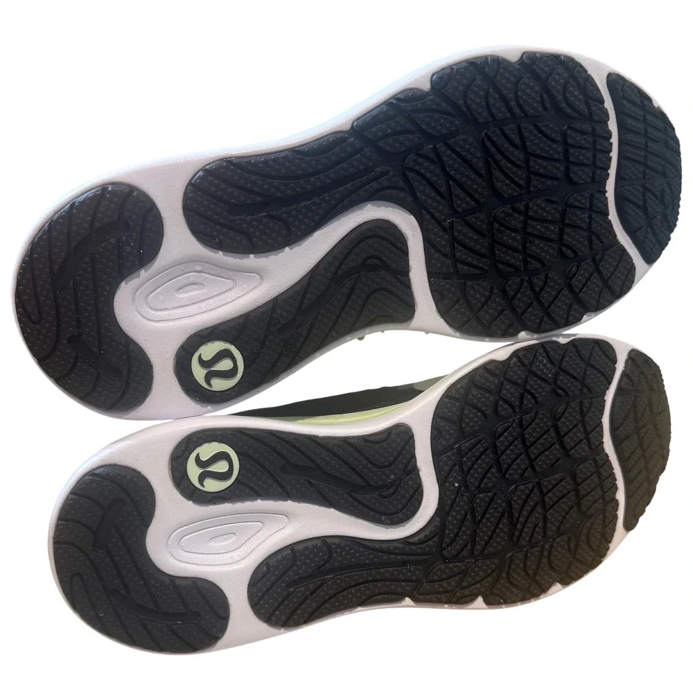 lululemon athletica them weekend sneakers
