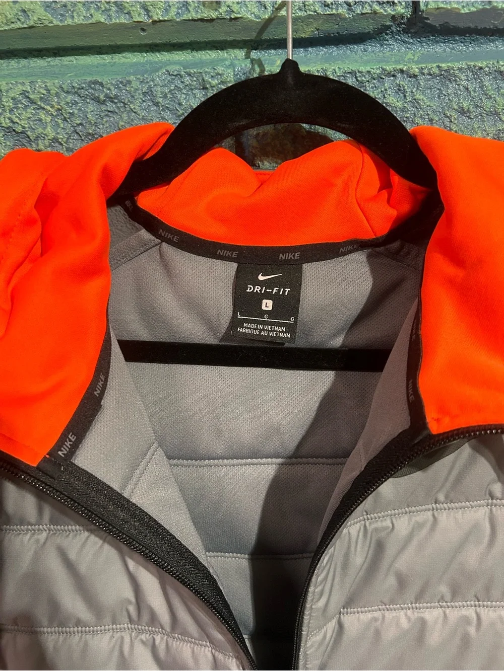 Nike inner fit zippered