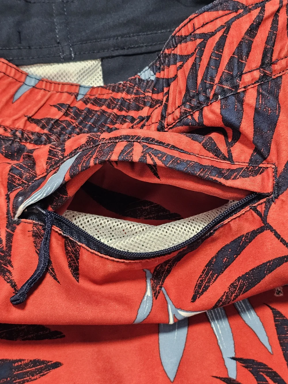 Nautica red swim