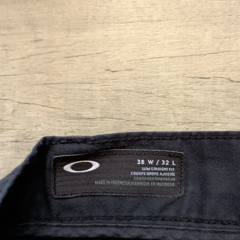 Oakley great shipping