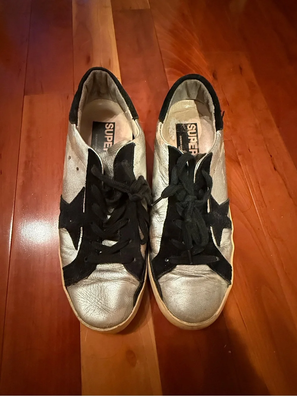 Golden Goose Size 8 Metallic Silver Sneakers with Black Star