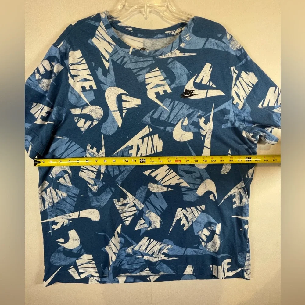 Nike men’s “the