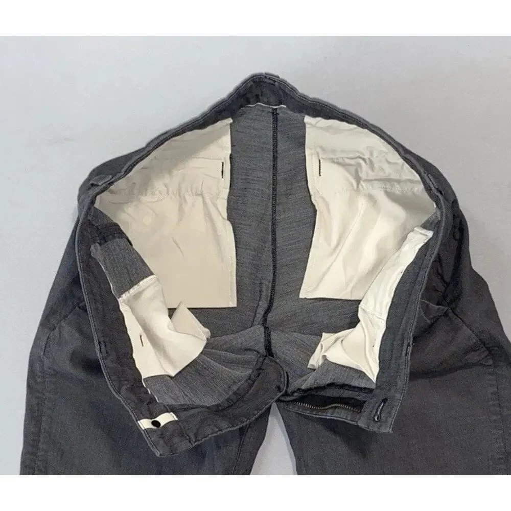 lululemon athletica this sharp
