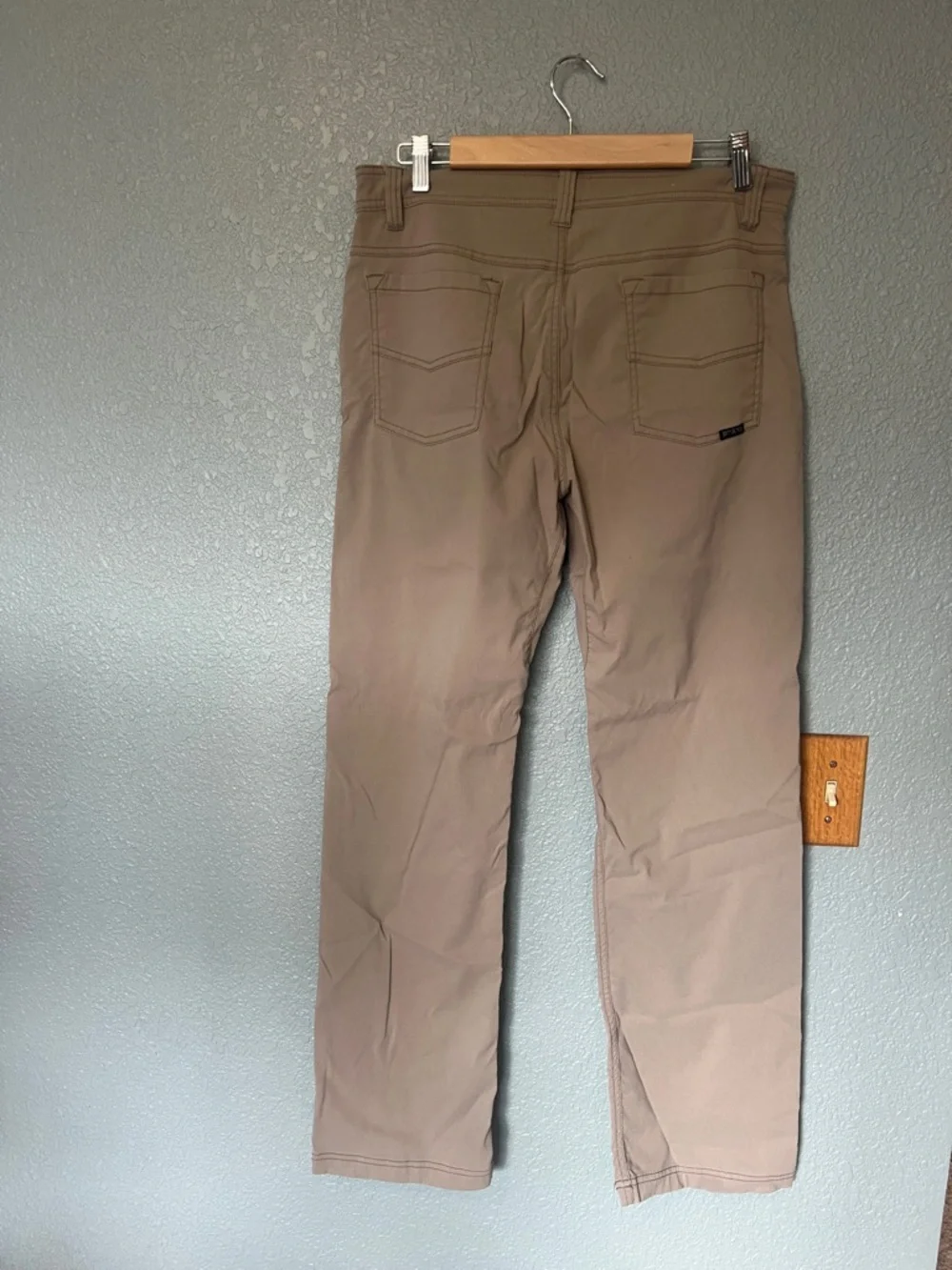 Prana 33wx32l slim