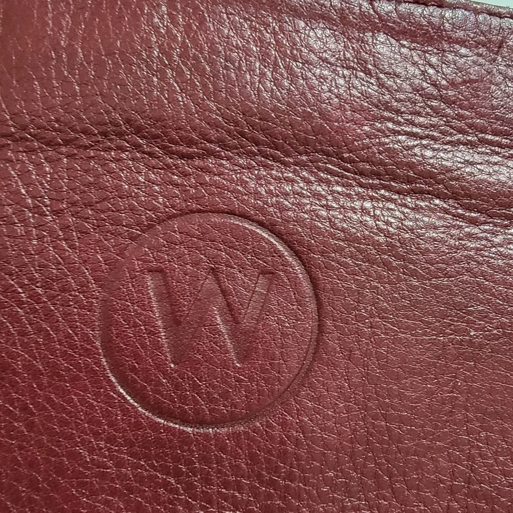 Wanderers Travel Co perfect burgundy