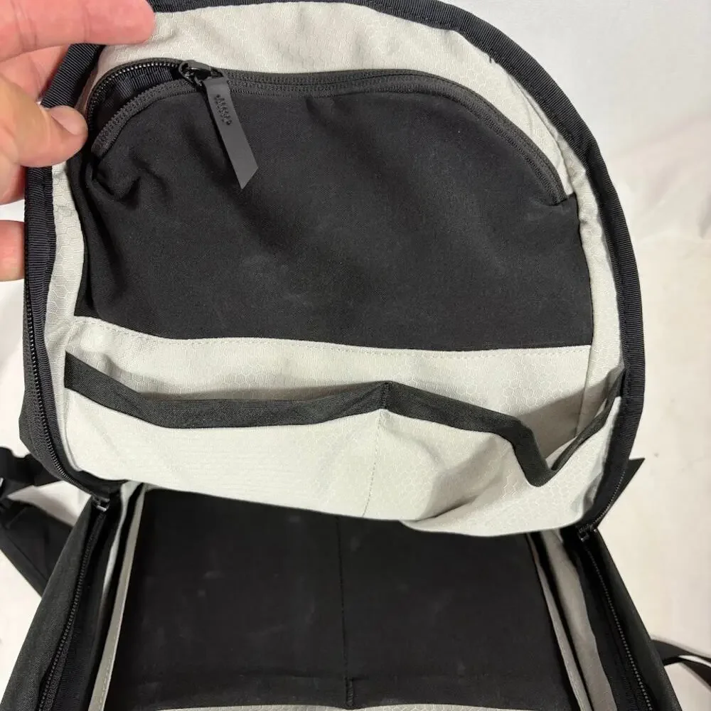 ALPAKA Metro Backpack 12L Black EDC Axoflux 400D