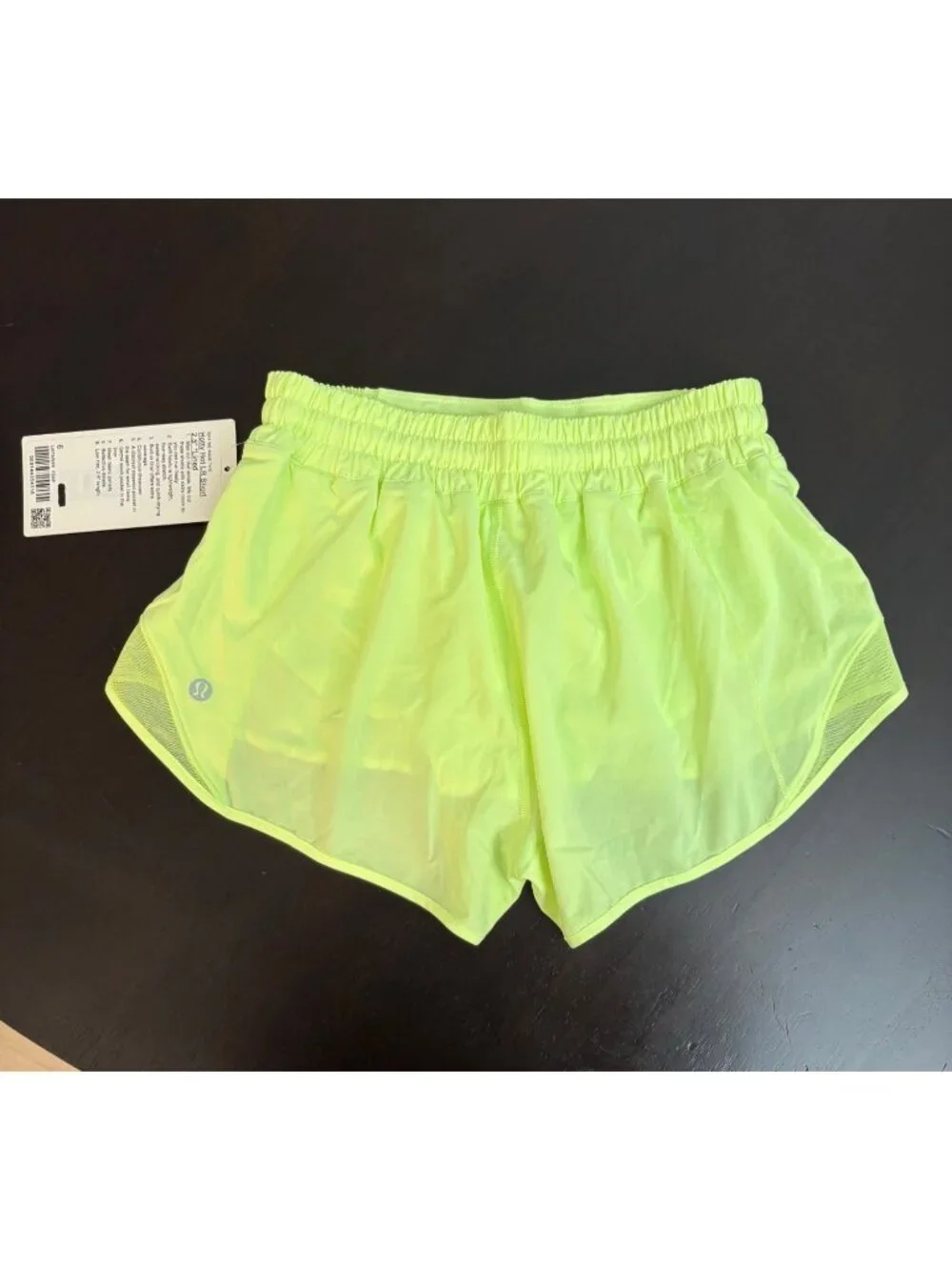 NEW Lululemon Hotty Hot LR Shorts 2.5