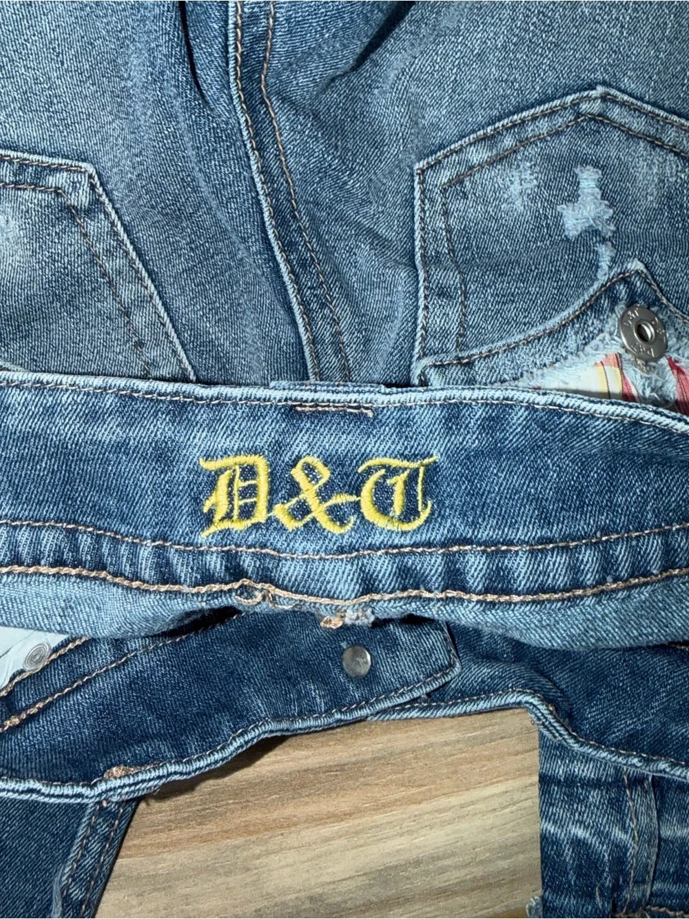 D&G relaxed leg