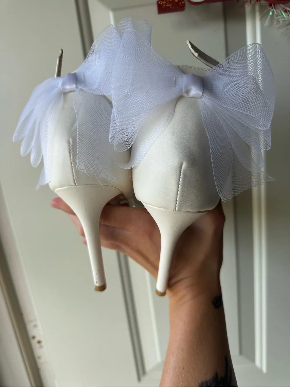 N/A chic white