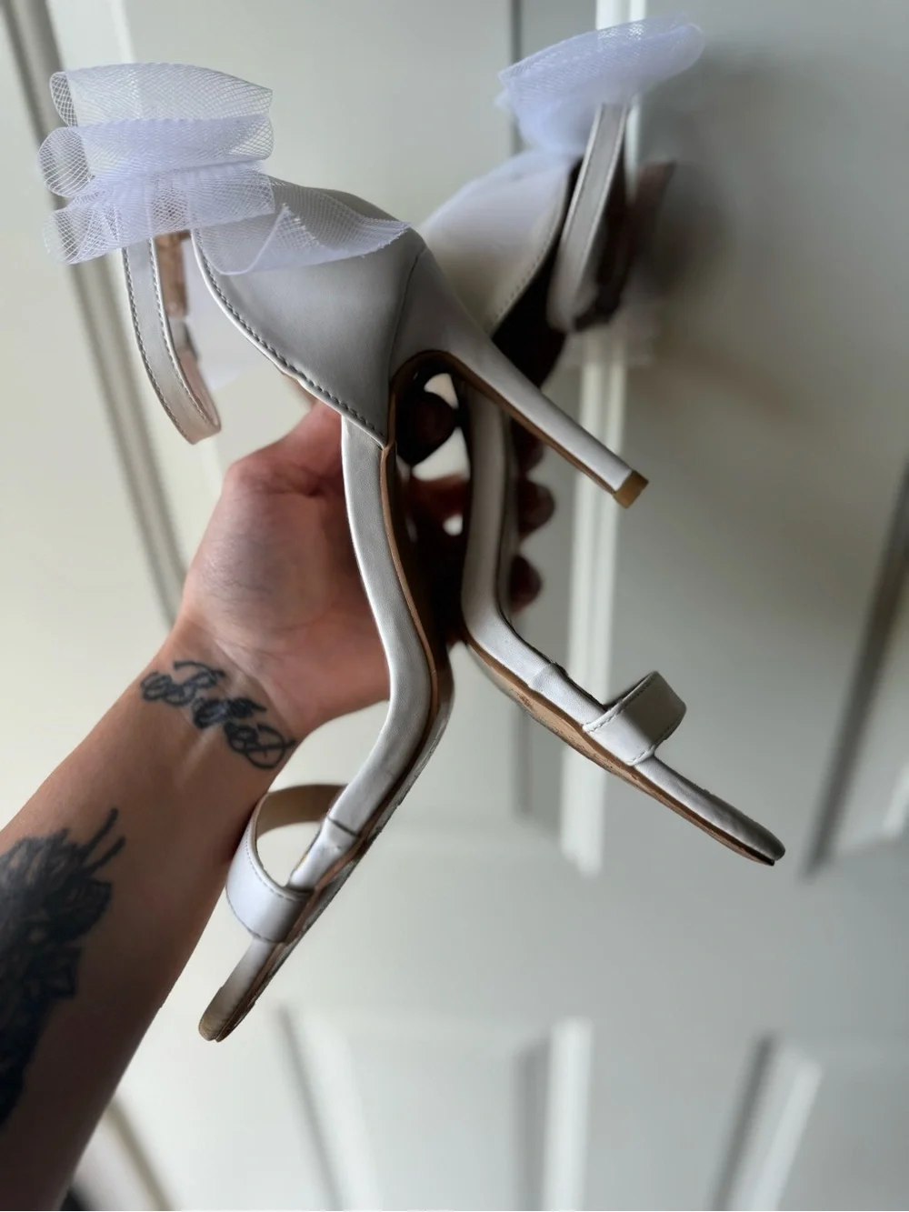 N/A chic white