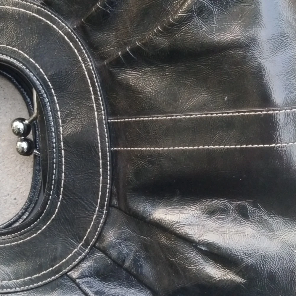 Coach plum pocket 12