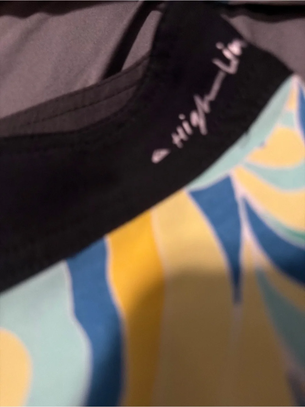 Quiksilver men’s 29 swim trunks Multi-Color Swirl Boardshorts