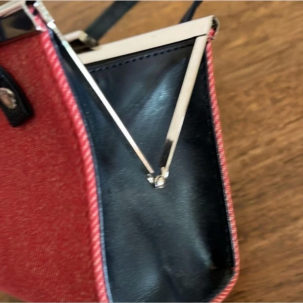 Tommy Hilfiger this cute