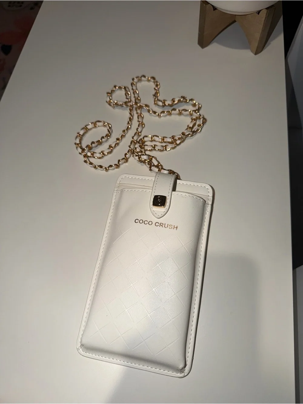 Brand New Chanel Faux Leather Coco Crush White Quilted Crossbody Phone Card Bag