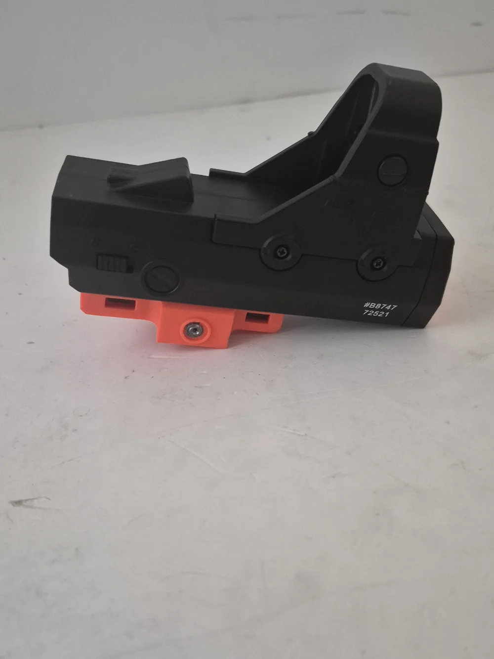 Nerf compact red