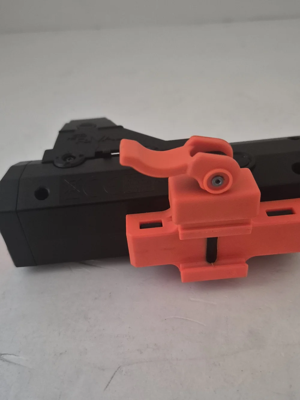 Nerf compact red