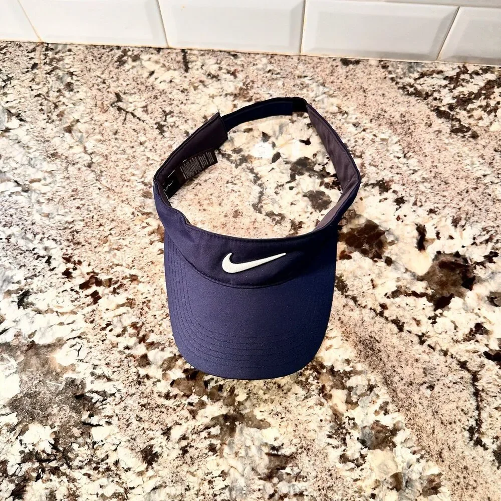 Nike visor golf