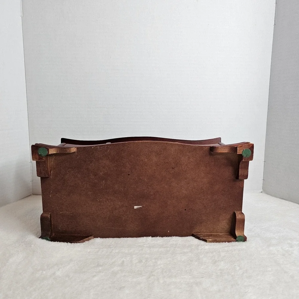 The Unbranded Brand rectangle than touch