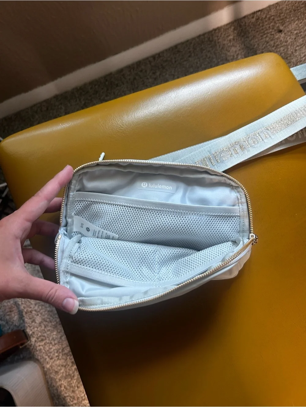 lululemon athletica unused sleek