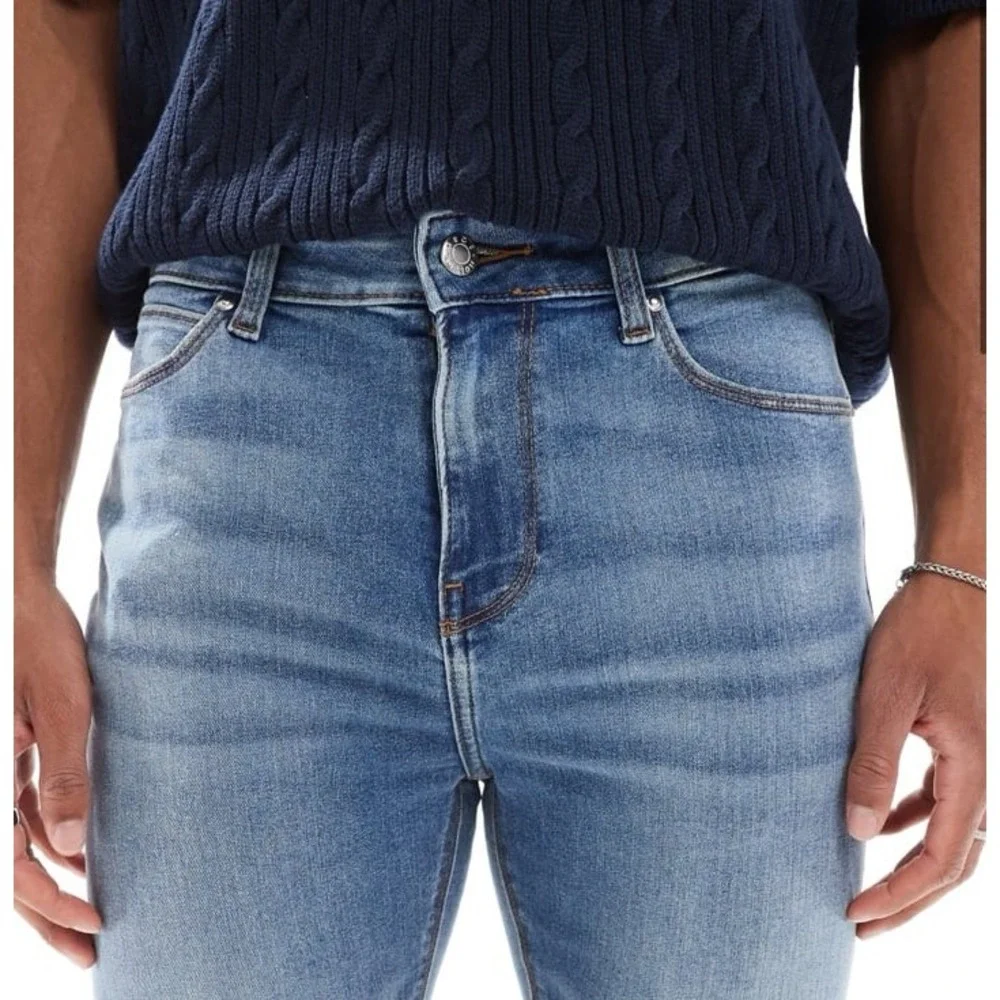 ASOS spray belt