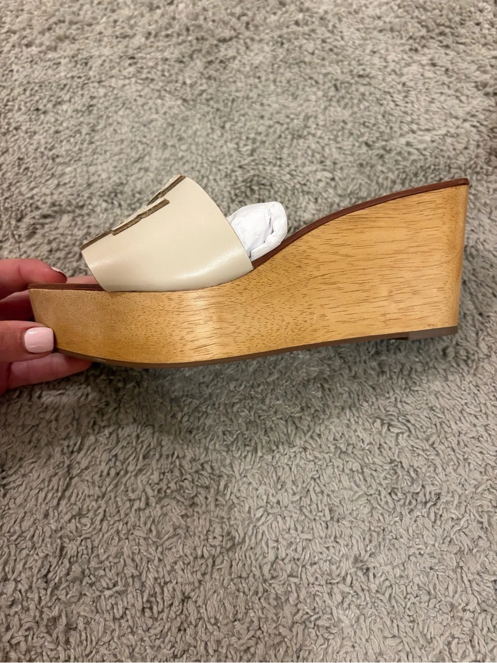 Tory Burch beige leather