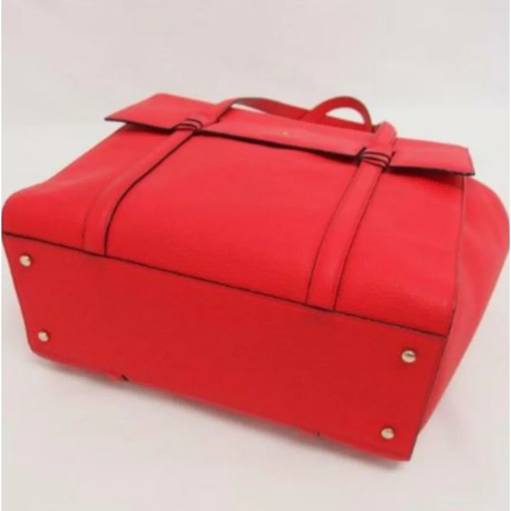 kate spade this stunning