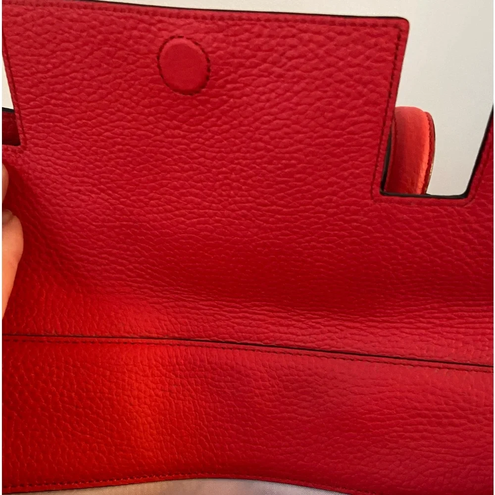 kate spade this stunning