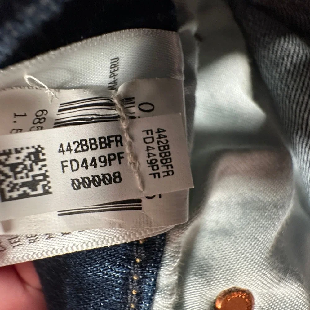 American Eagle Outfitters measurements waist