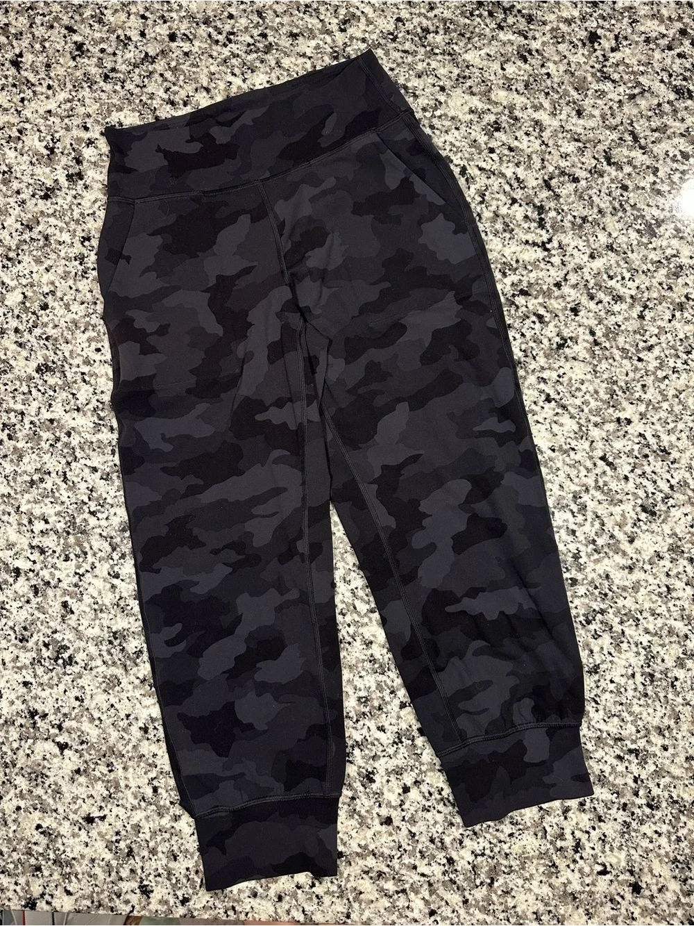 lululemon athletica stylish camo