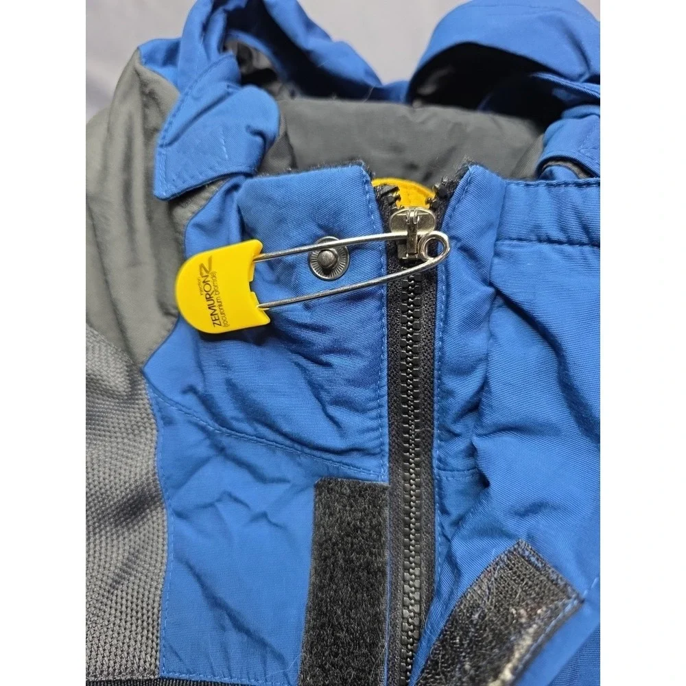 Obermeyer missing zipper