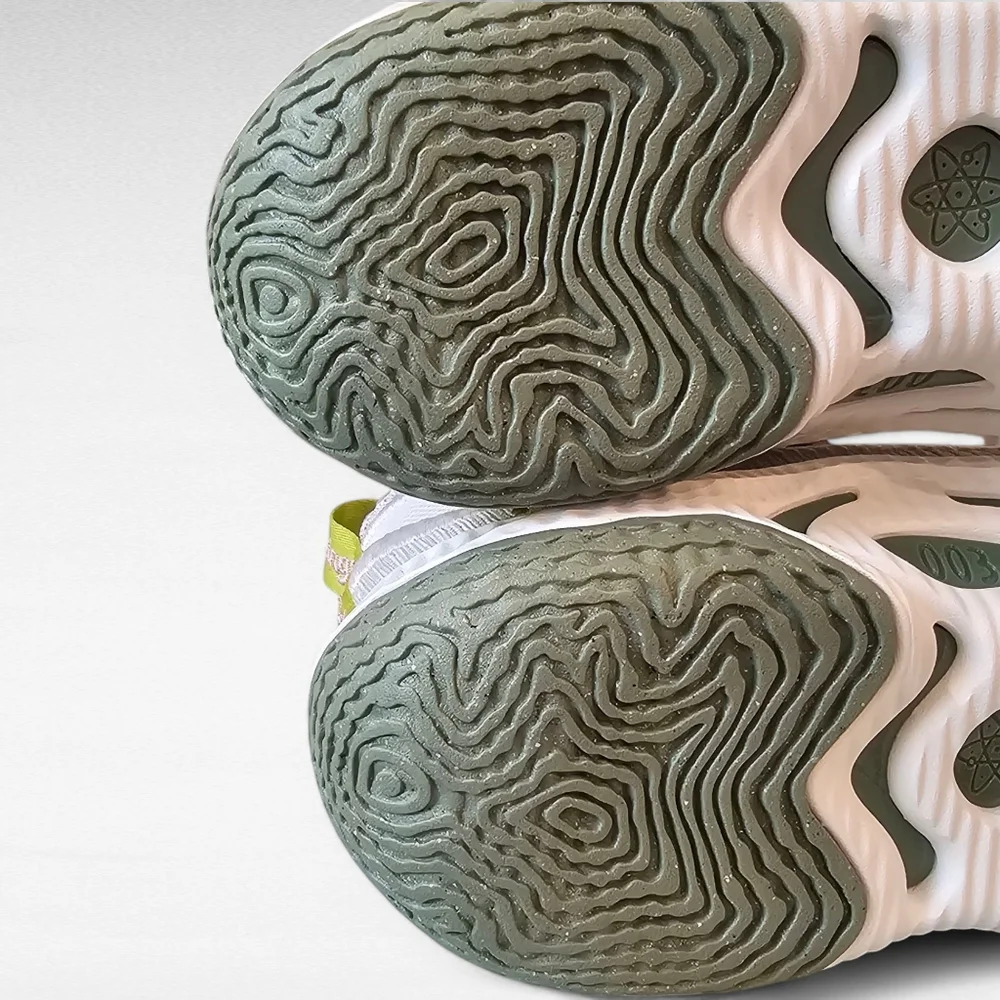 Nike cosmic unity