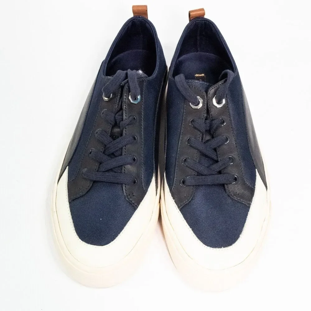Louise et Cie such item