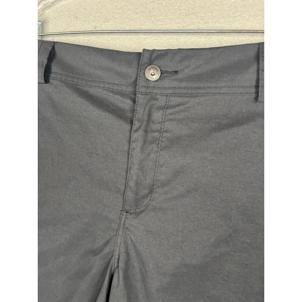 Duluth Trading Co brand duluth