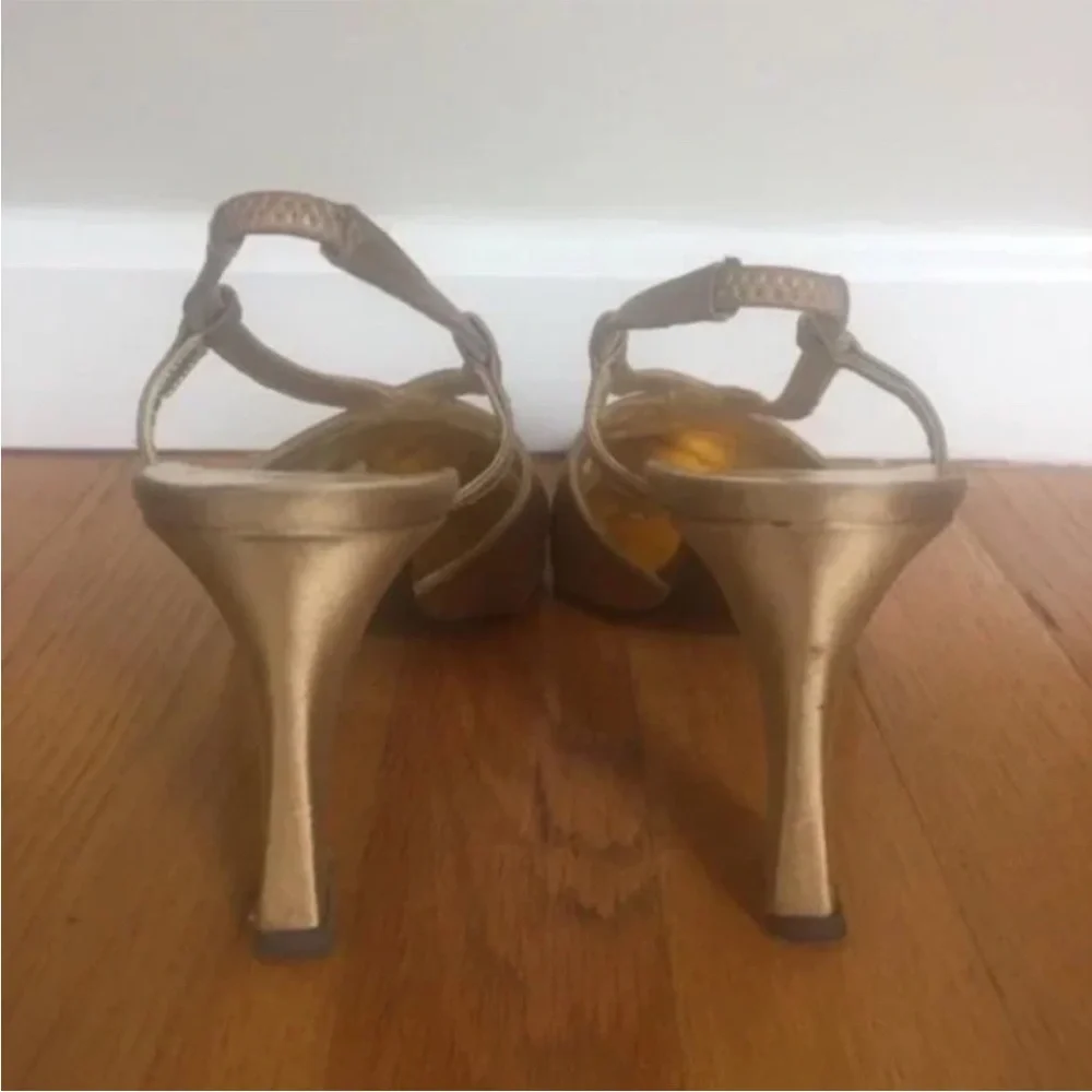 Allure gold pointed
