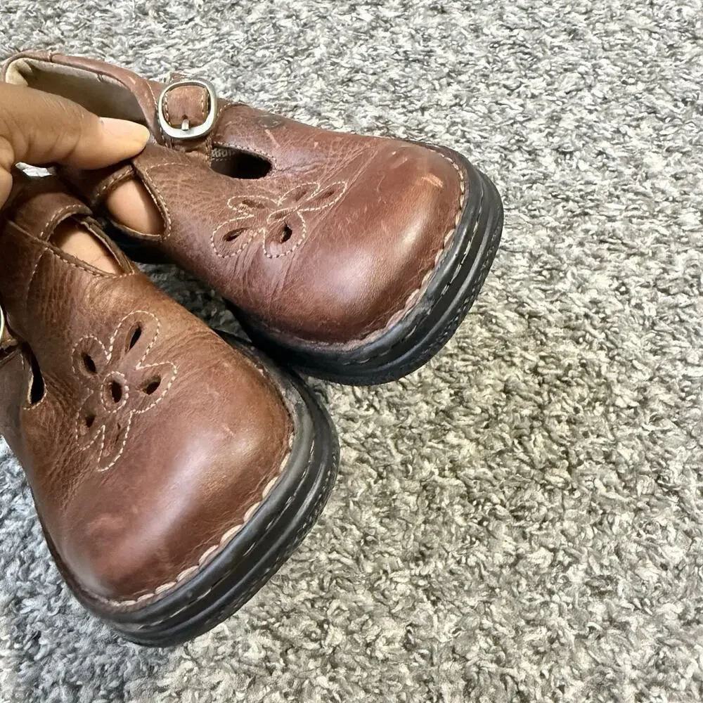 Born girls brown
