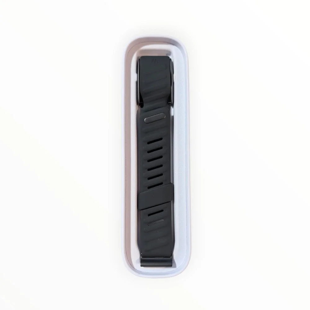 43-O Whoop Sportflex 5.0 Silicone / Stainless Steel Band in Gravity