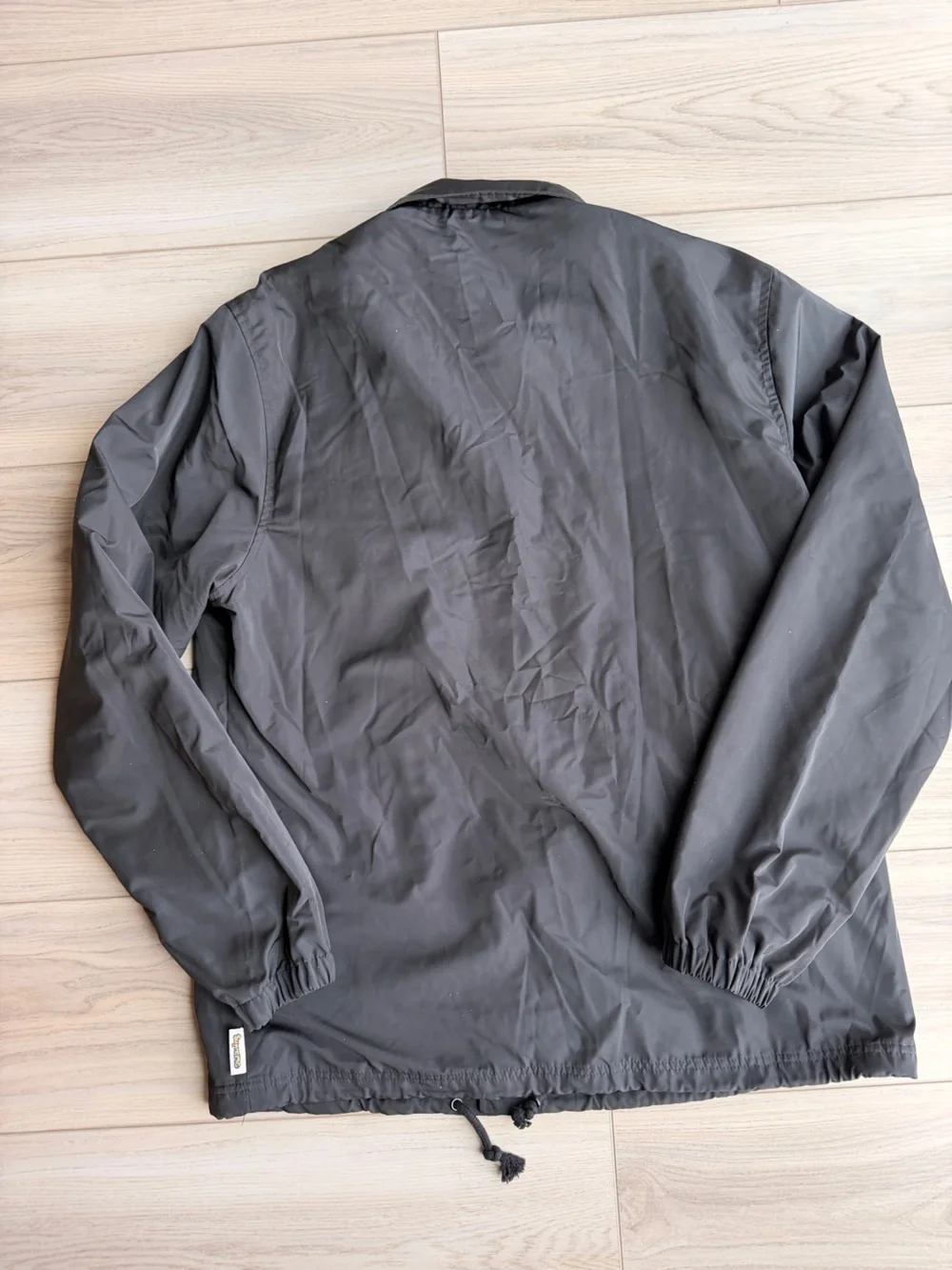 Supreme classic coach