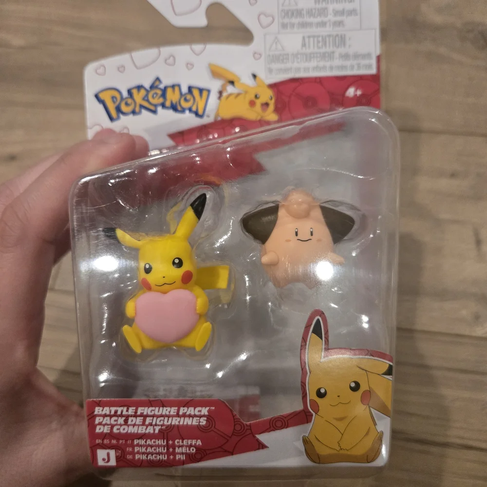 NWT Pokémon Pikachu & Cleffa Battle Figure Pack - Yellow & Pink Sealed
