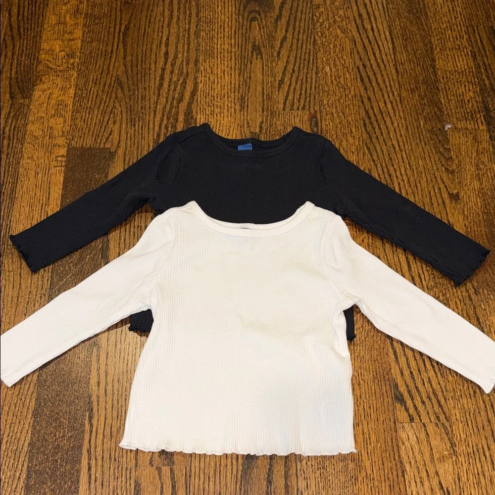 Old Navy set two
