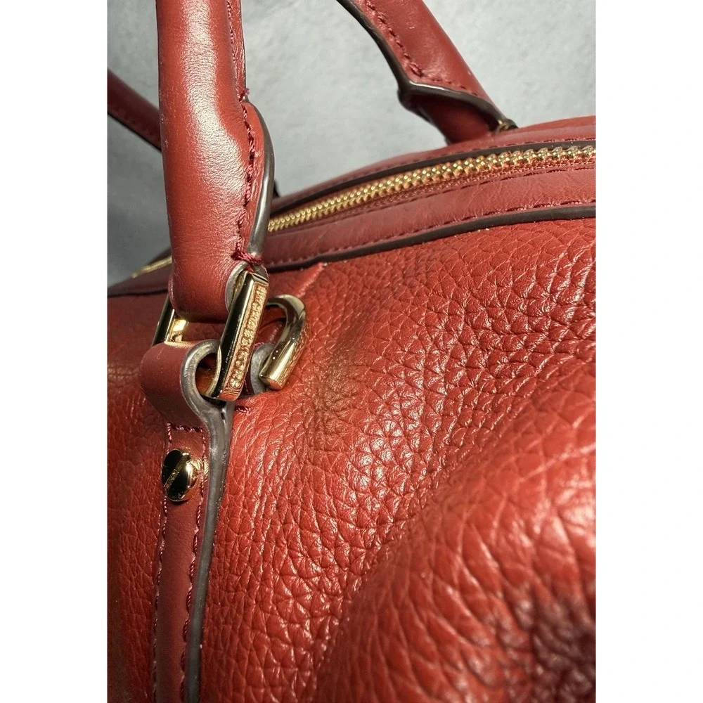 Michael beautiful pebbled