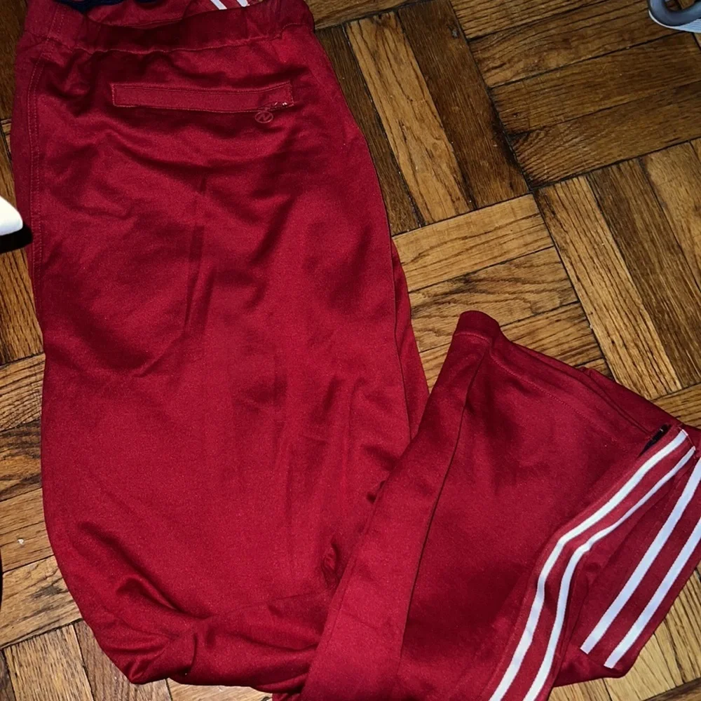 Nautica red pants