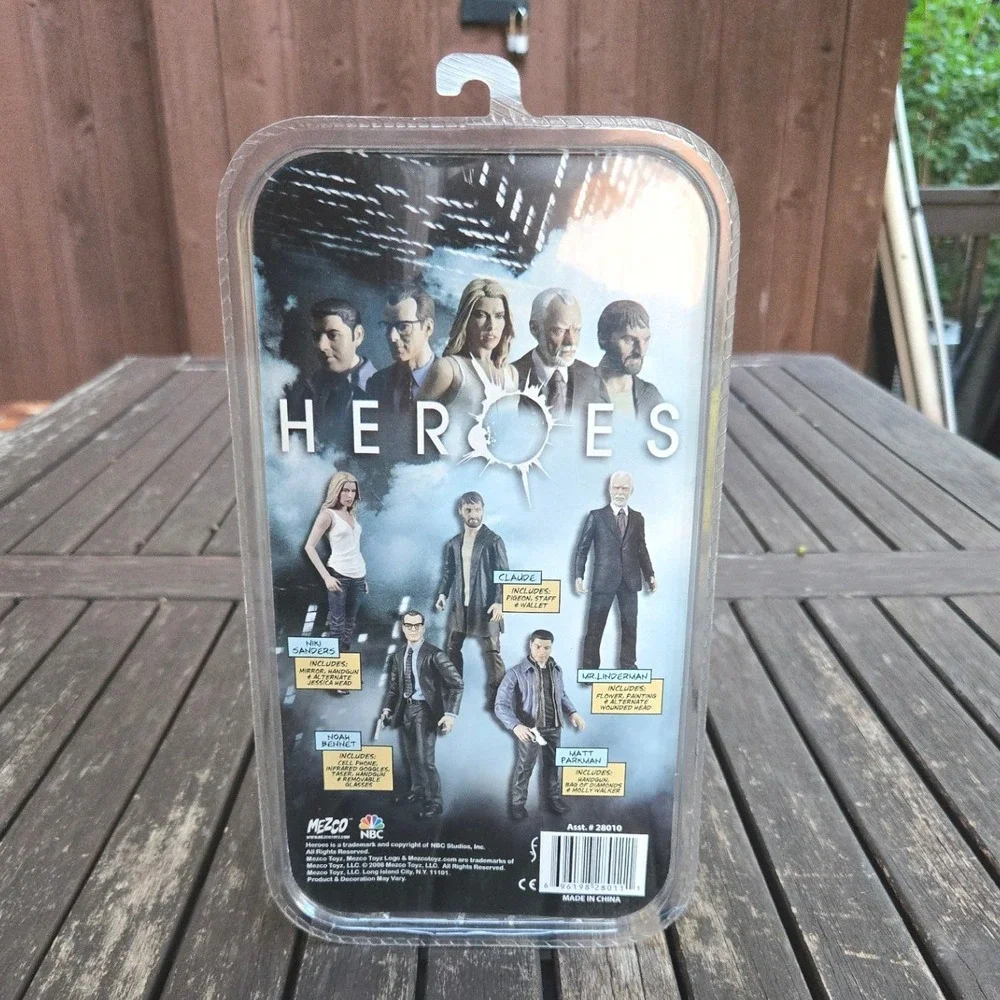 Mezco Toyz up sale