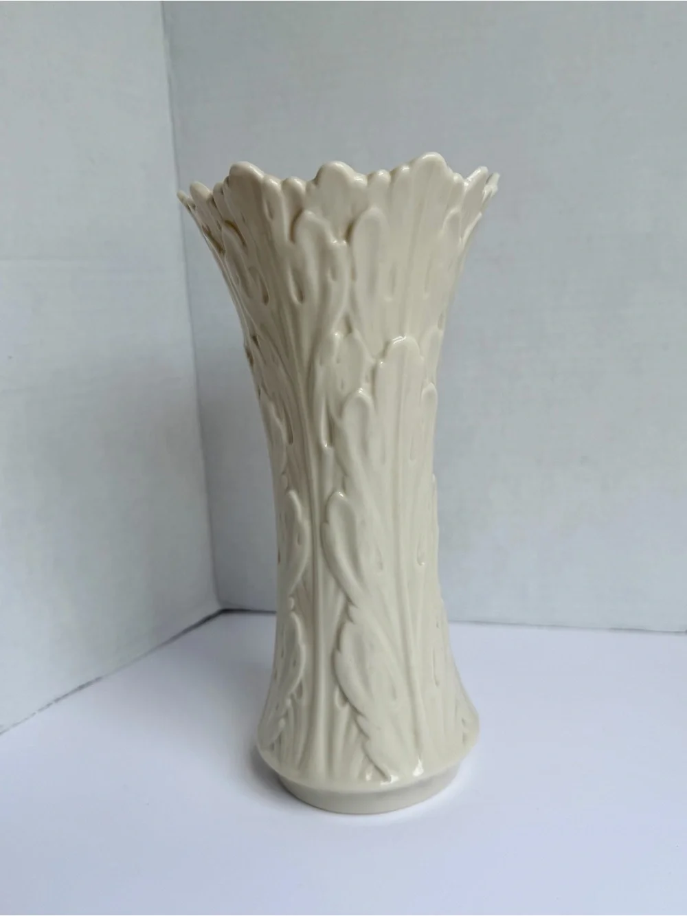 Lenox vase 5” comment