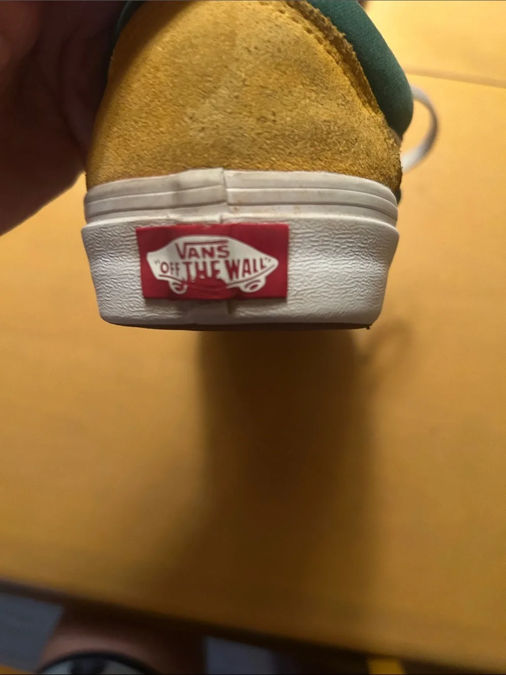 Vans low top