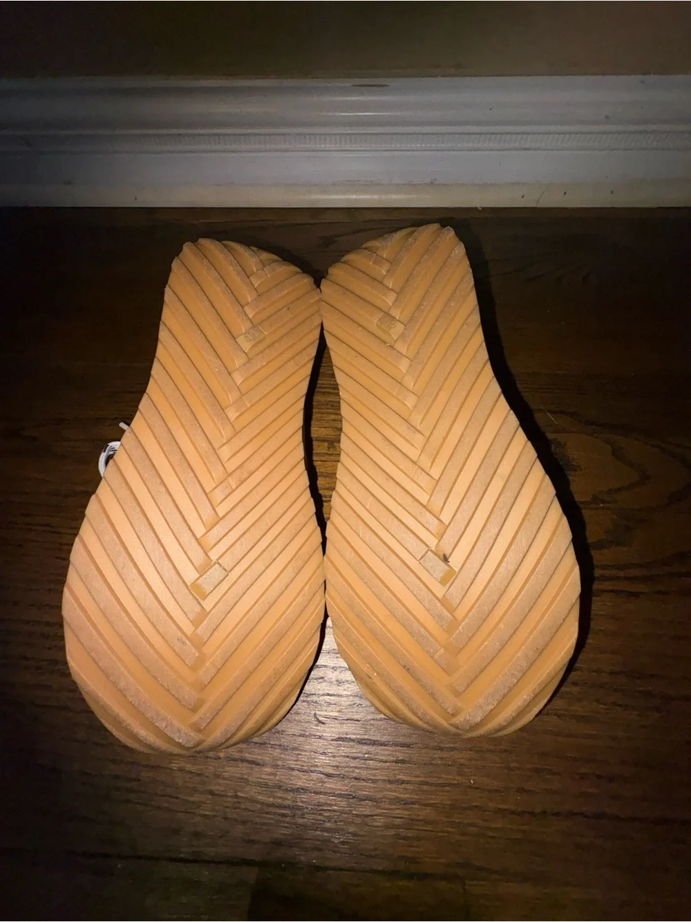 Amazon lightweight athletic