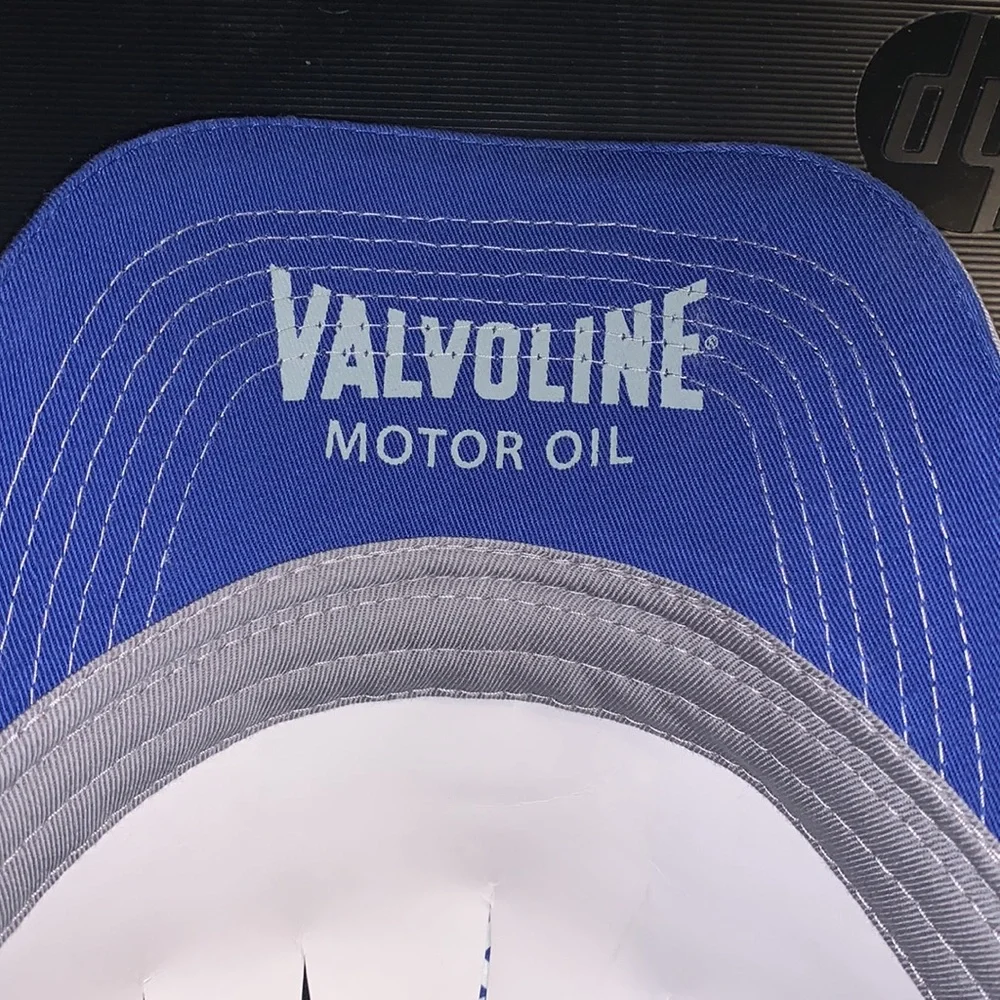 Valvoline nwot velcro