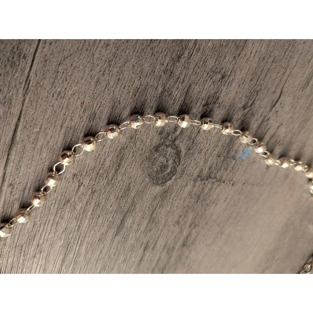 N/A silver tone