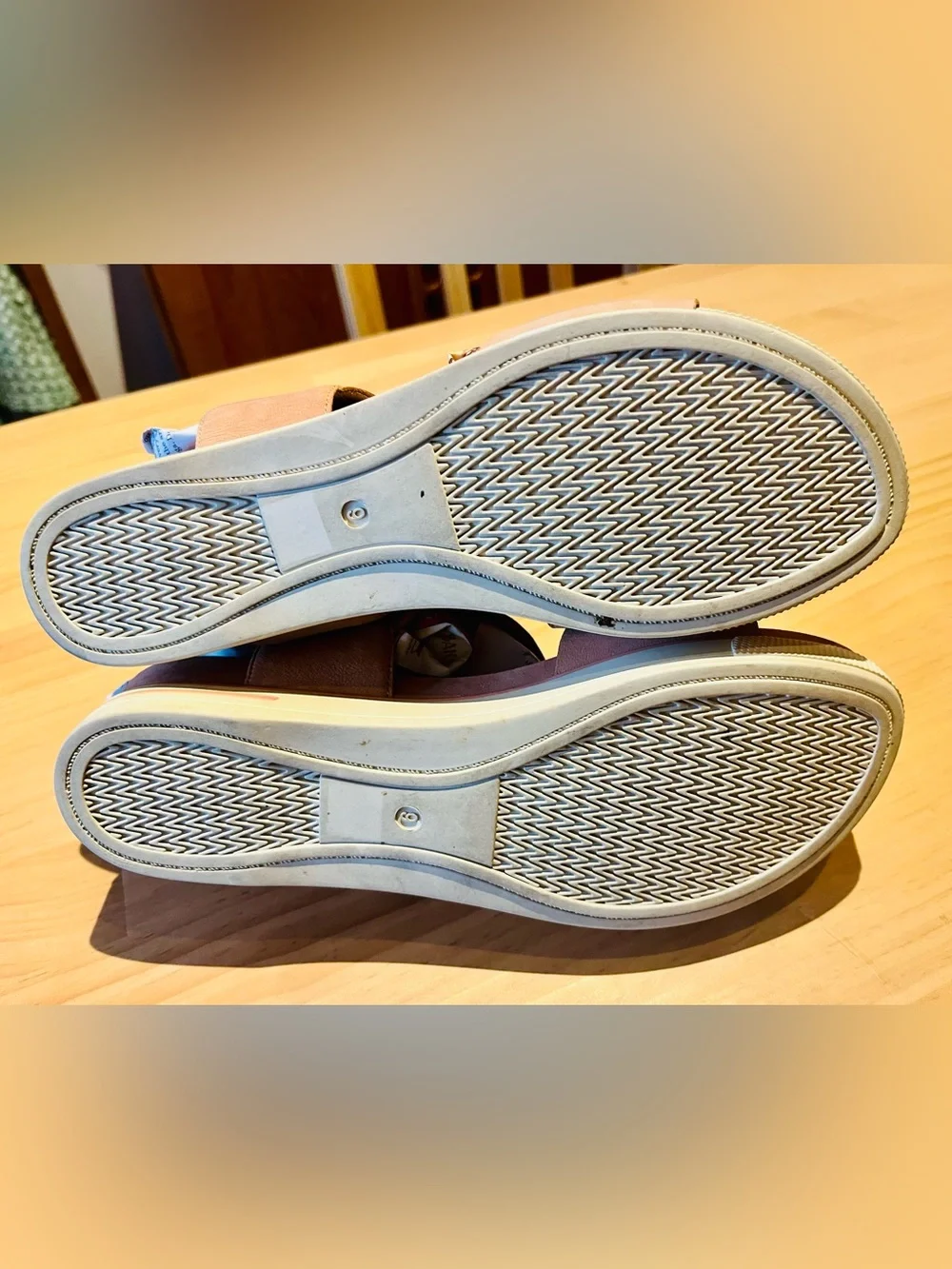 Eileen Fisher look sandal