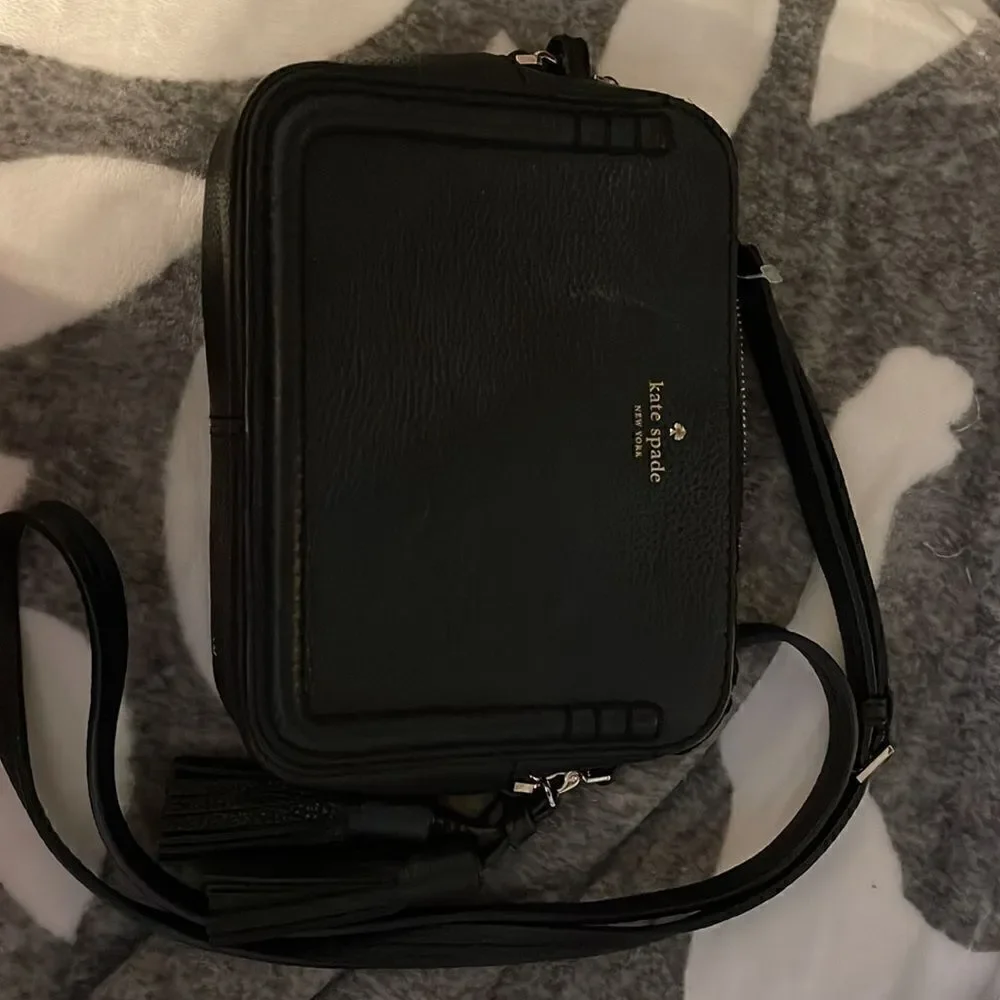 kate spade questions leave
